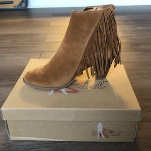 NEVER WORN Bonnibel Fringe Booties